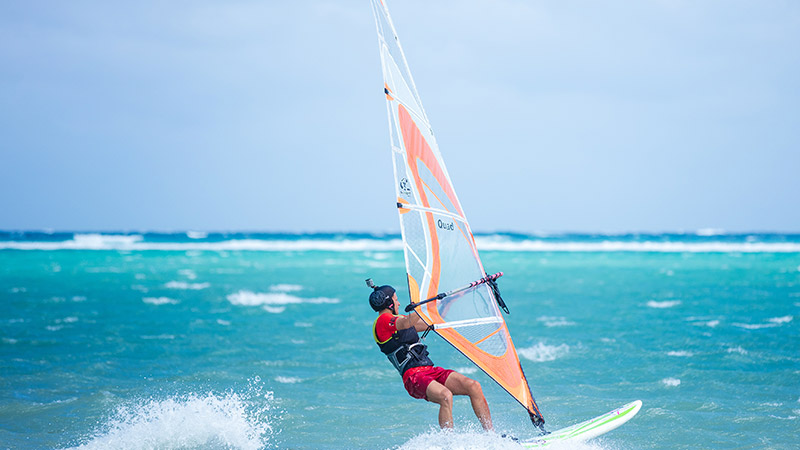 windsurfing.jpg